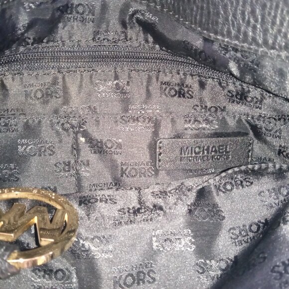 MICHAEL KORS "Austin" Black Pebbled Leather Hobo Shoulder Bag - Picture 16 of 16